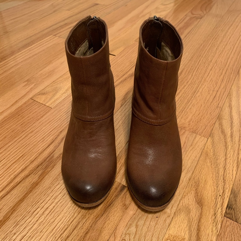 Sam Edelman Larkin Booties size 6.5